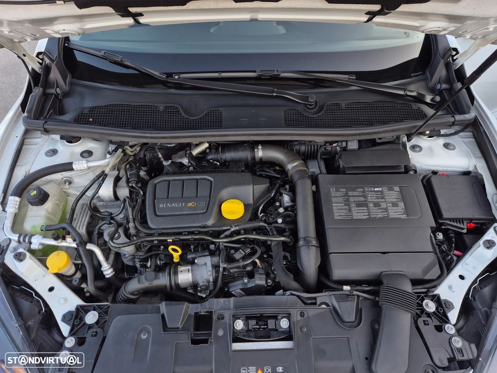 Renault Mégane Coupe 1.6 dCi GT Line SS - 9