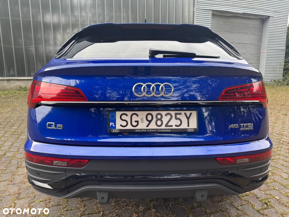Audi Q5 Sportback - 31