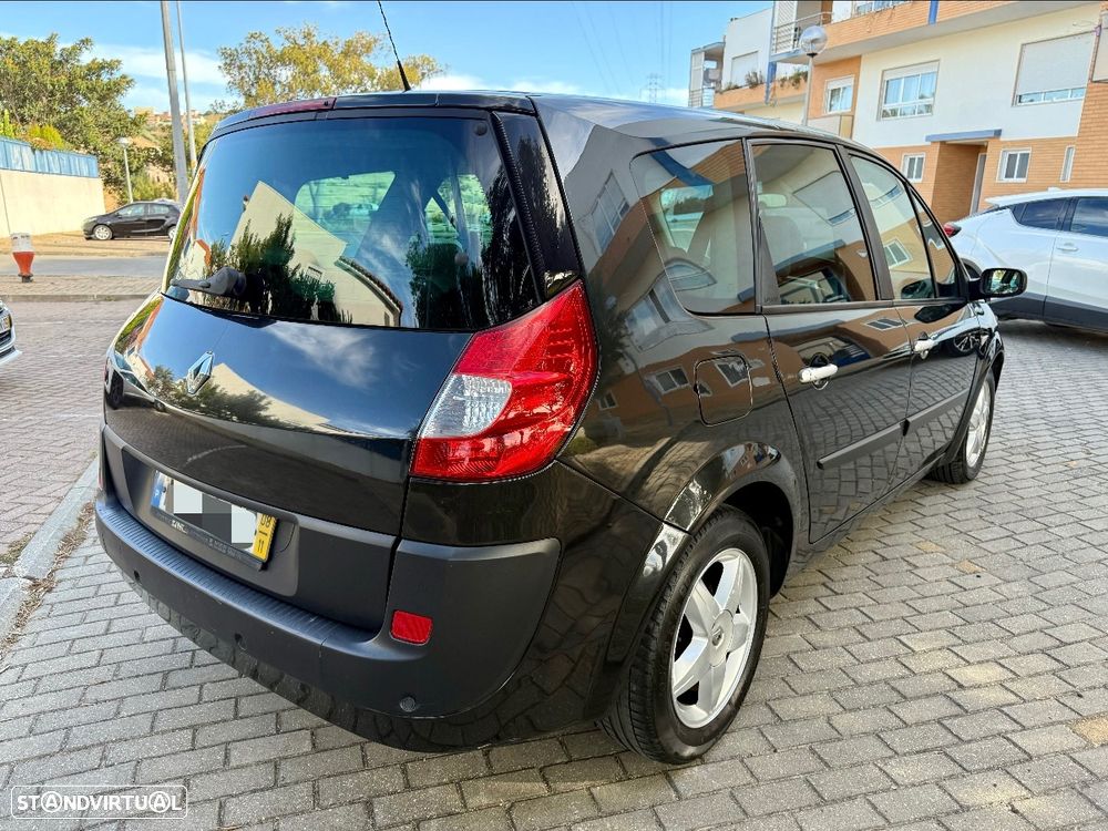 Renault Grand Scénic 1.5 dCi Dynamique S 7L. - 4