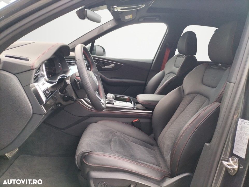 Audi Q7 - 8