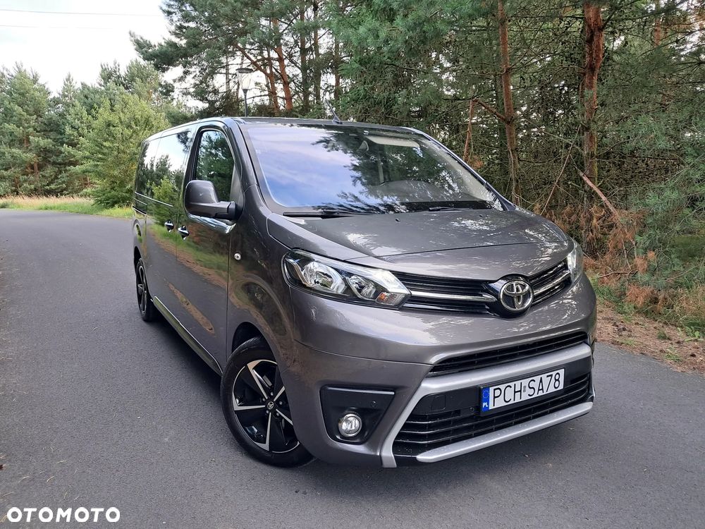 Toyota ProAce 1,5-l-D-4D L1 (8-Si.) Verso Family Comfort - 1