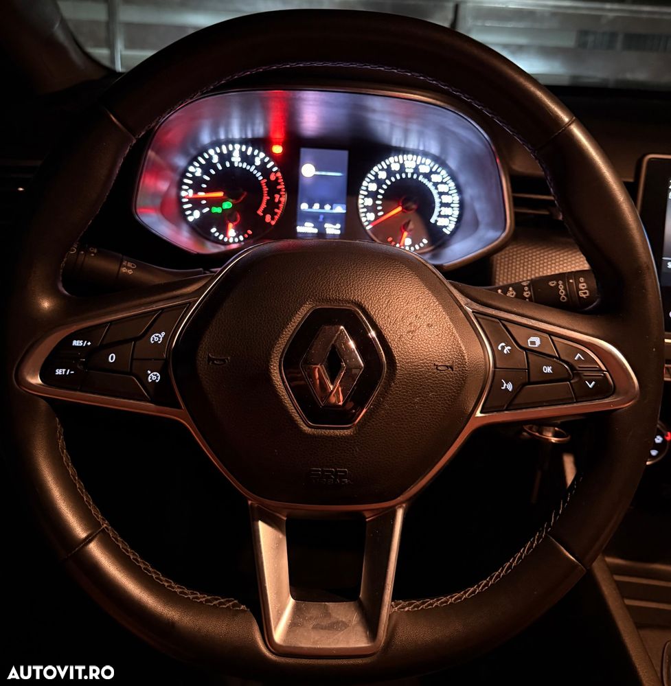 Renault Clio - 12