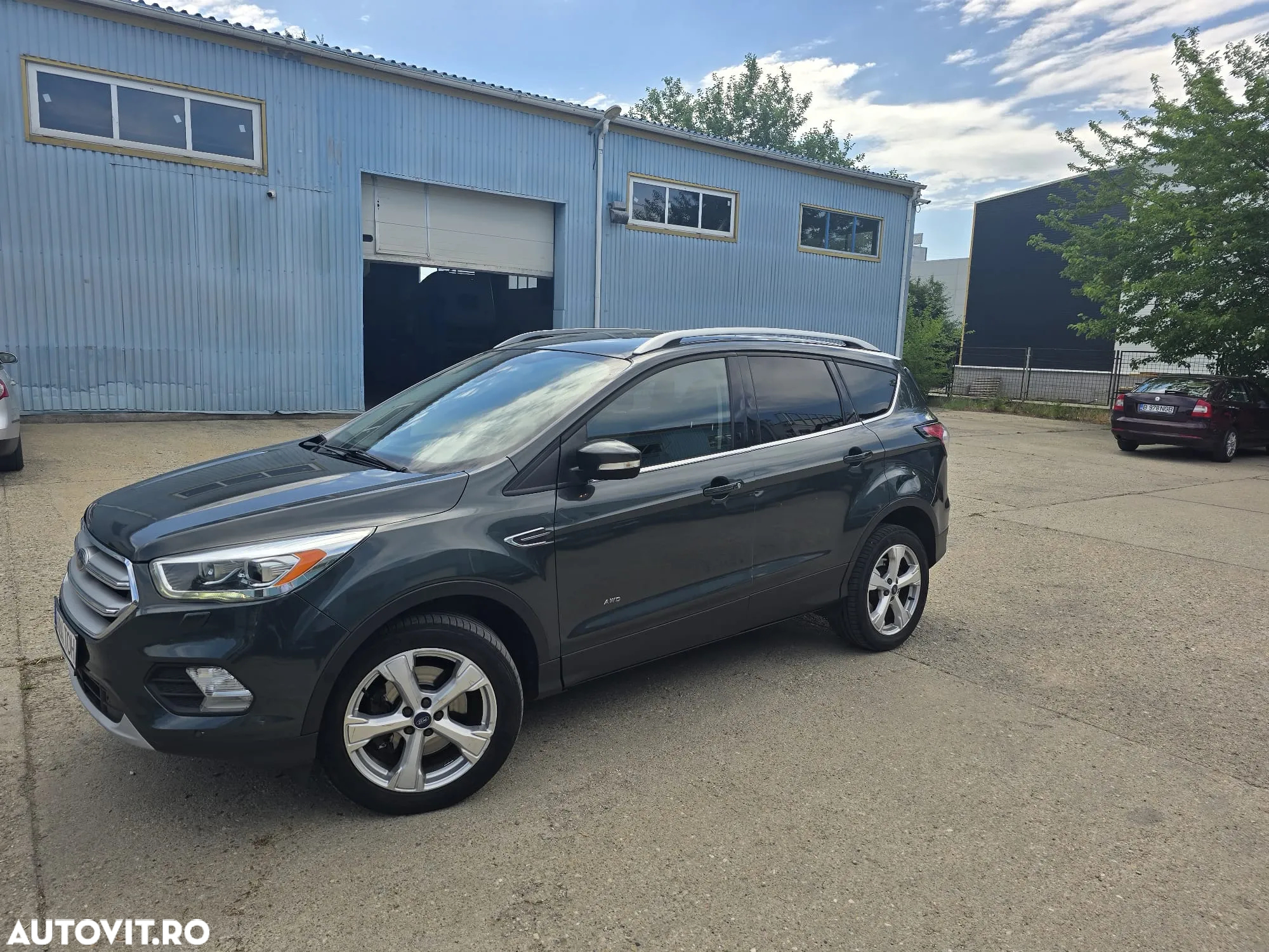 Ford Kuga - 6