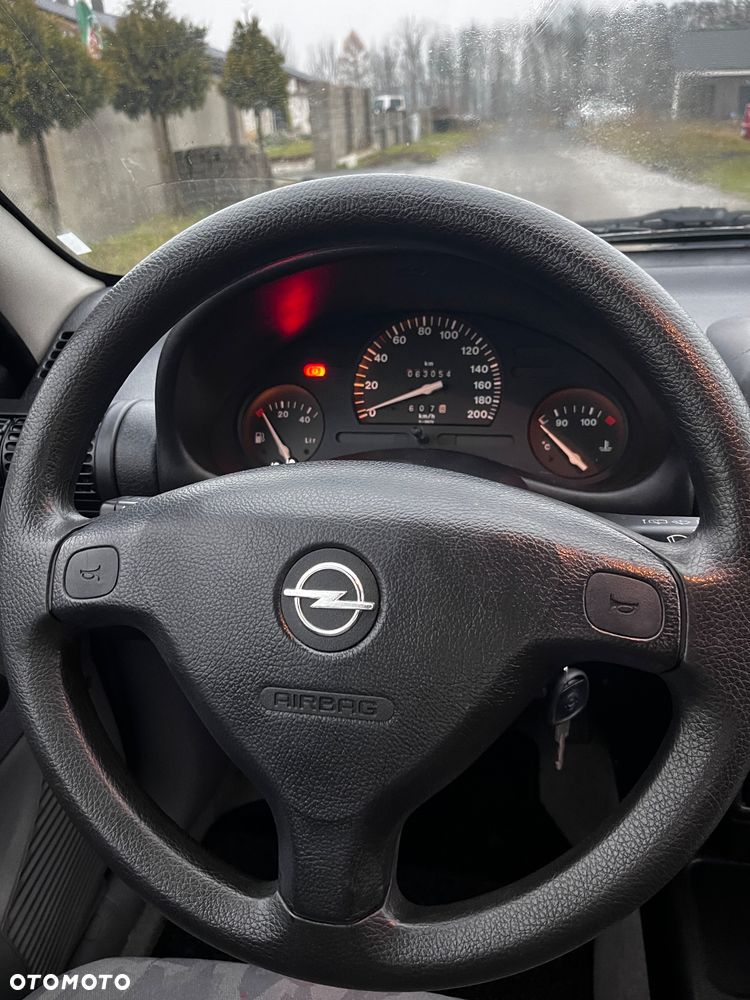 Opel Corsa - 14