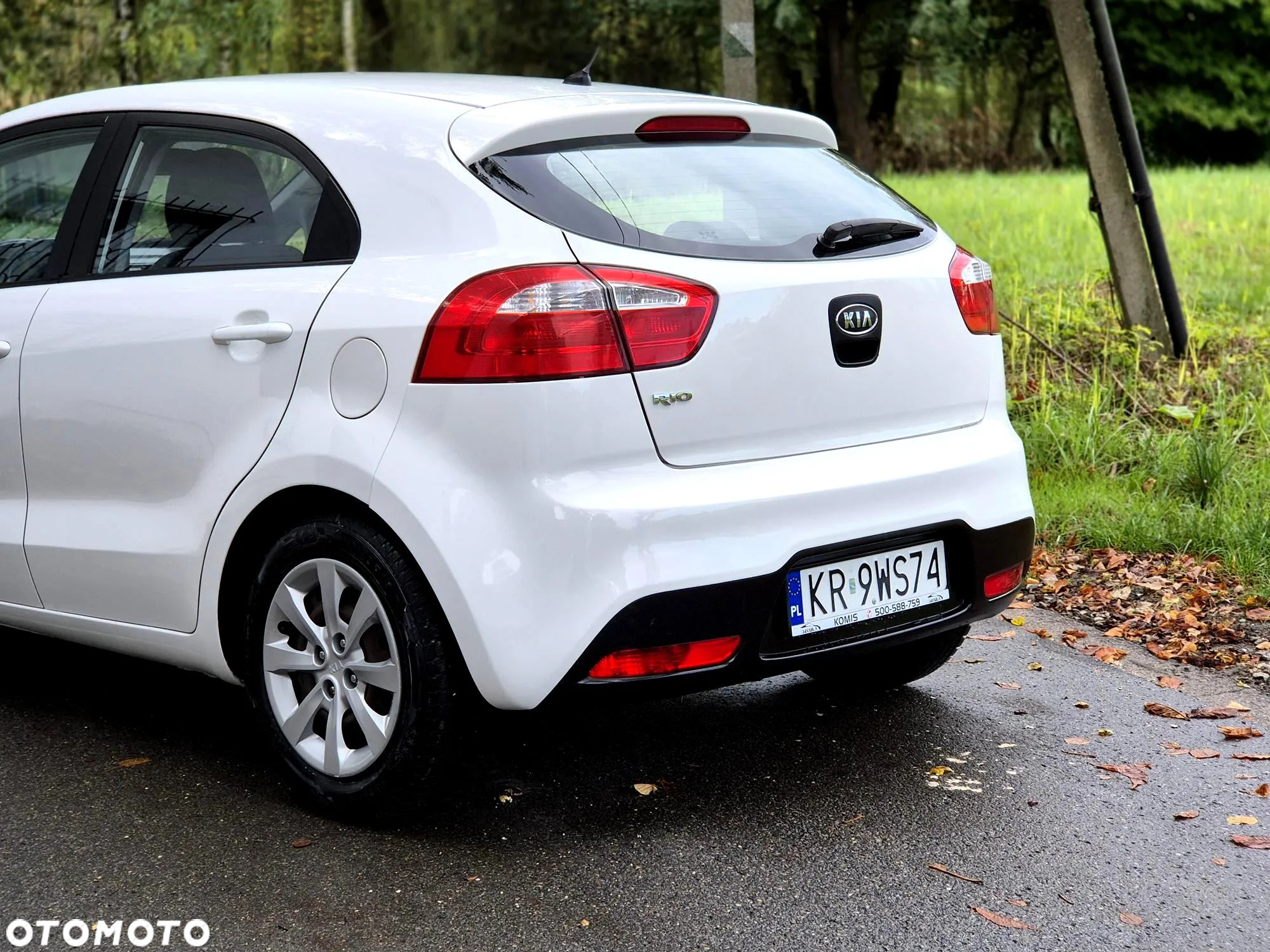 Kia Rio 1.2 L - 15