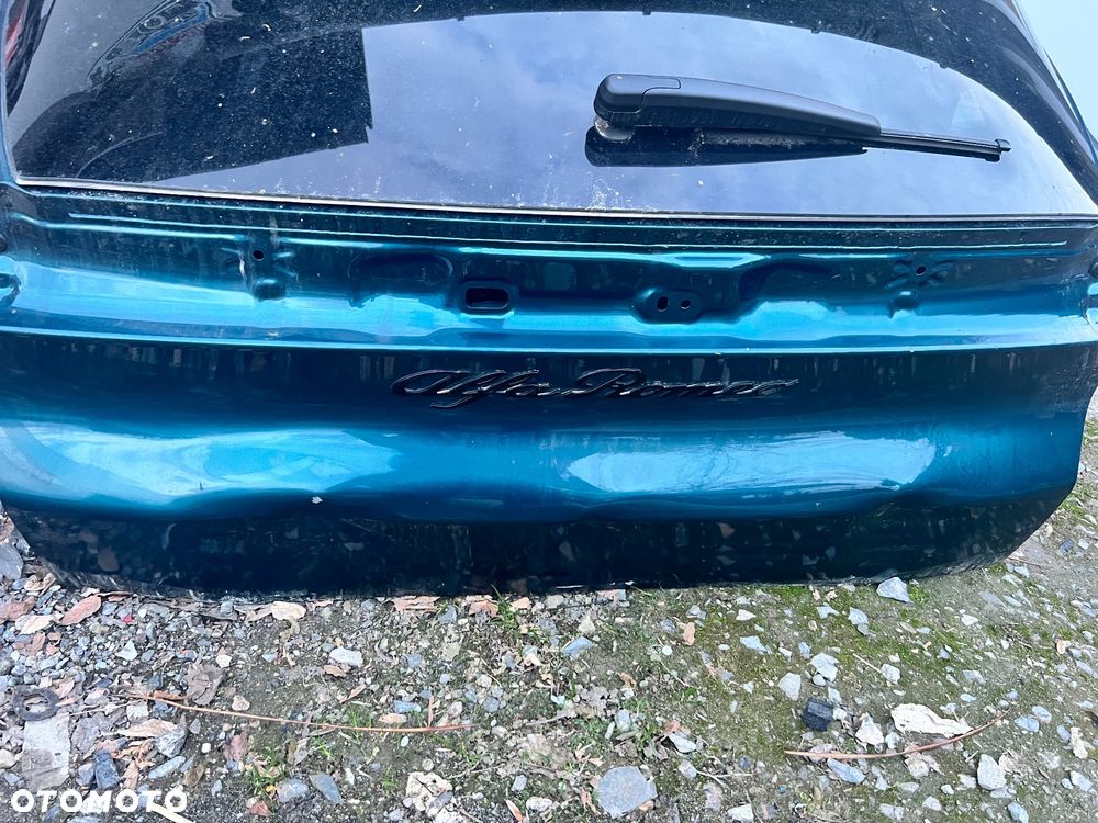 Alfa Romeo junior narożniki zderzak klapa pas przedni - 1