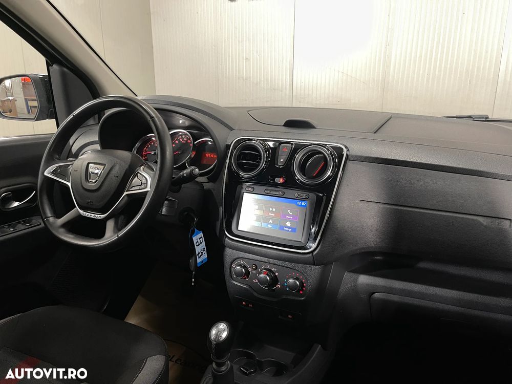 Dacia Lodgy 1.5 Blue dCi Stepway - 9