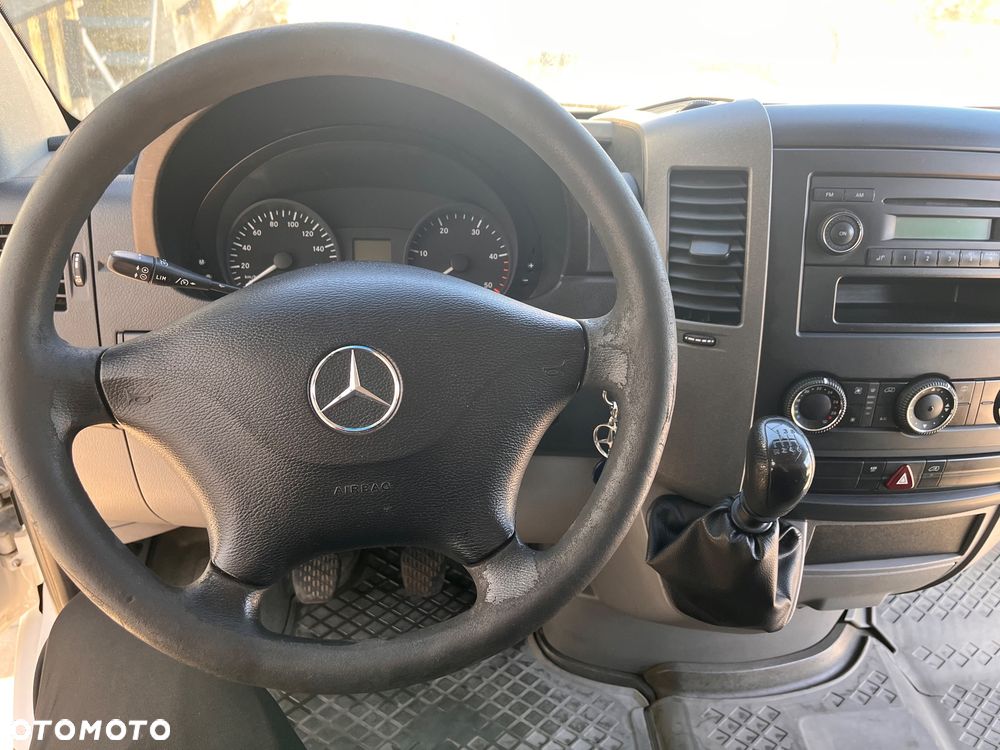 Mercedes-Benz Sprinter - 6