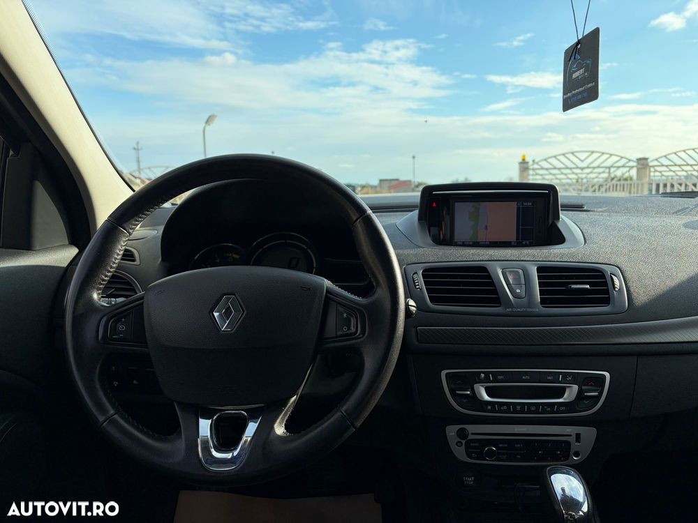 Renault Megane ver-1-5-dci-dynamique-aut- - 14