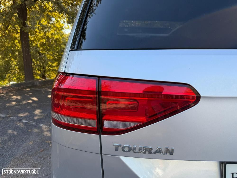 VW Touran 2.0 TDI Highline DSG - 20