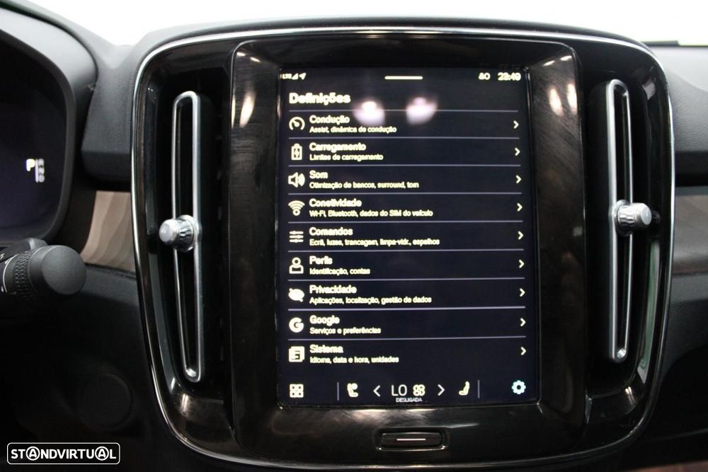 Volvo C40 Recharge 82 kWh Twin Motor Plus - 23