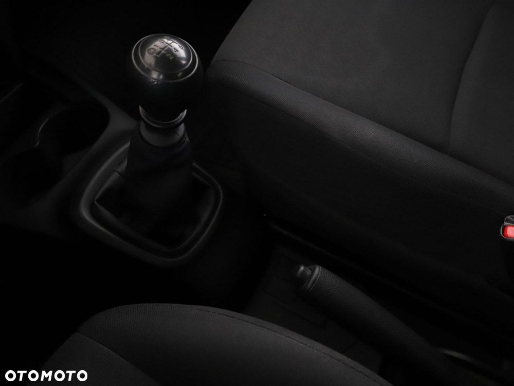 Toyota Yaris 1.5 Active - 28