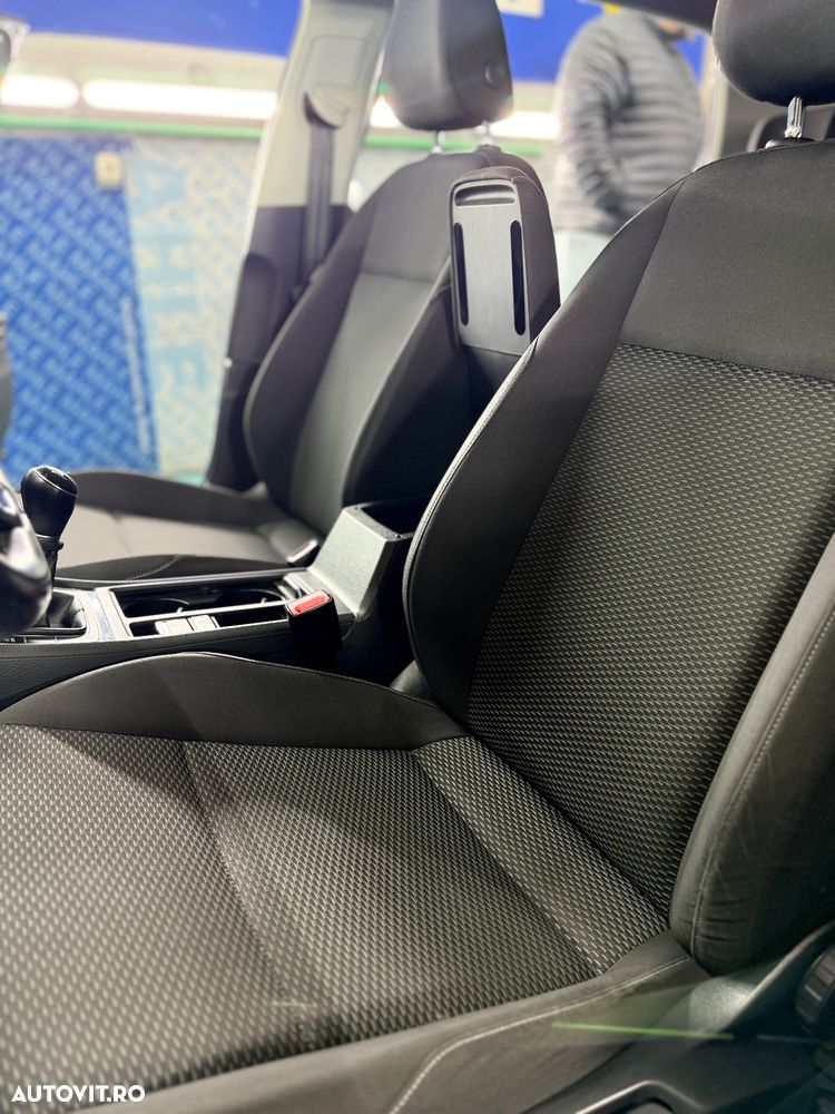 Volkswagen Golf 1.0 TSI Comfortline - 7