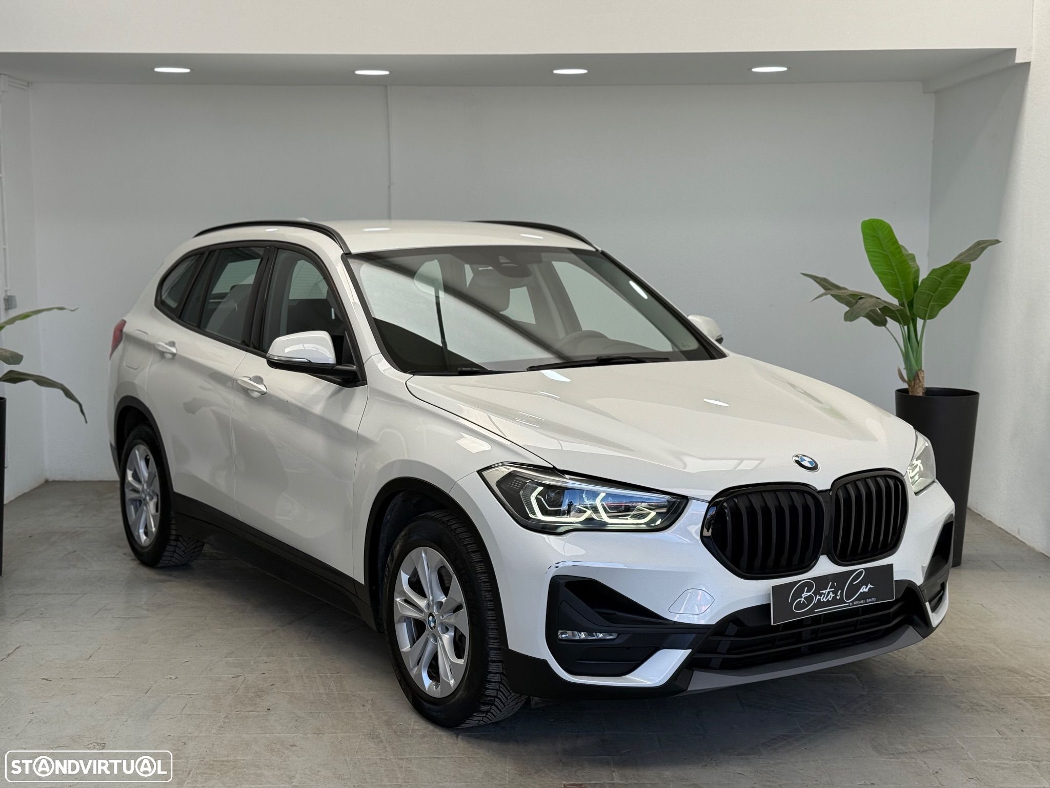 BMW X1 25 e xDrive - 1