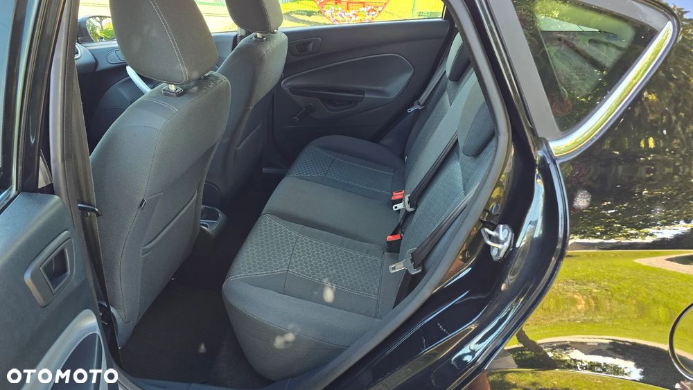 Ford Fiesta - 26