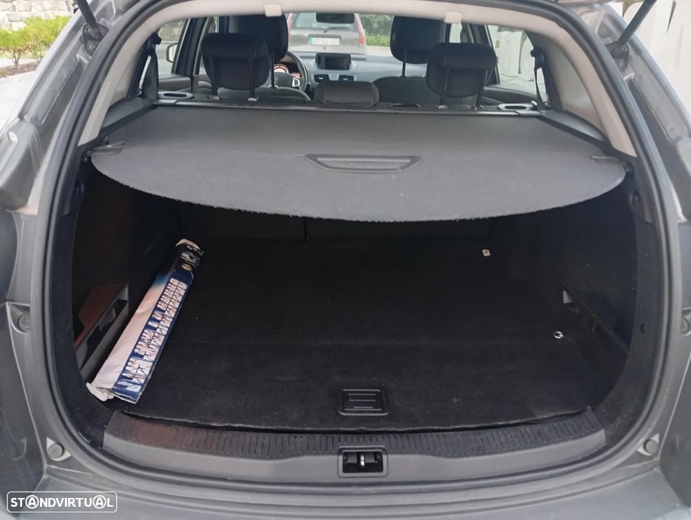 Renault Mégane Sport Tourer 1.5 dCi Dynamique S - 11