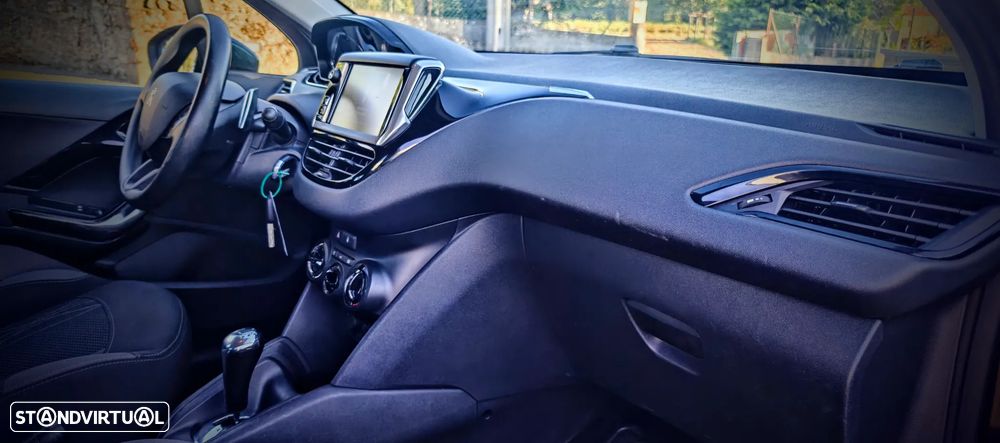 Peugeot 208 e-HDi 68 EGS5 Stop&Start Active - 8