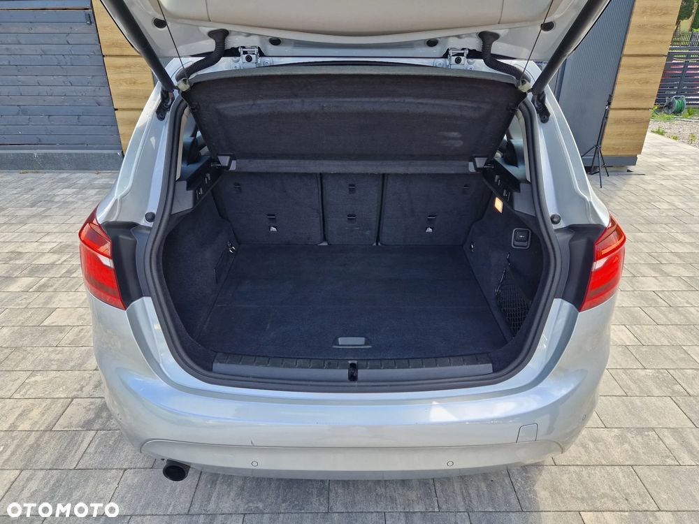 BMW Seria 2 218d Sport-Aut Advantage - 9