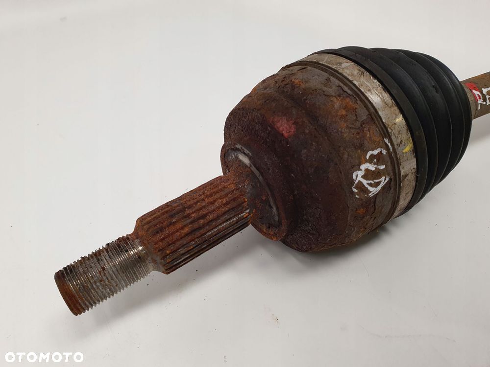 LEWA PRZEDNIA PÓŁOŚ Półośka przód Renault Megane III 1.4 Tce 8200725503 - 8