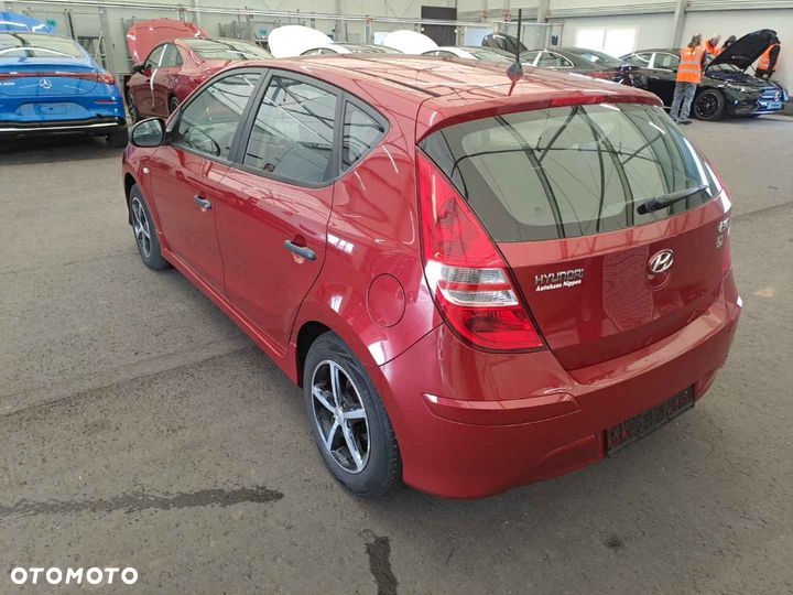 Hyundai i30 1.4 Base + EU5 - 3