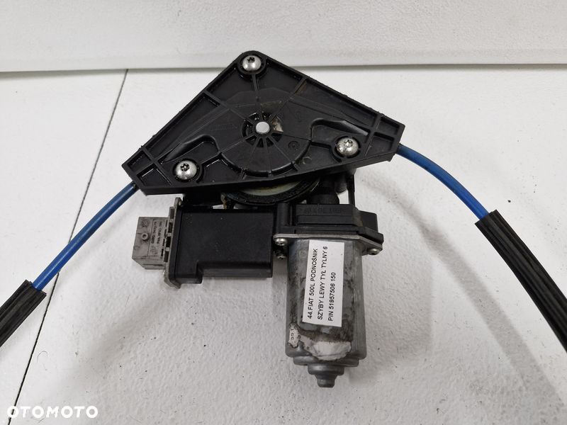FIAT 500L PODNOŚNIK SZYBY LEWY TYŁ TYLNY 6 PIN 51957506 - 2