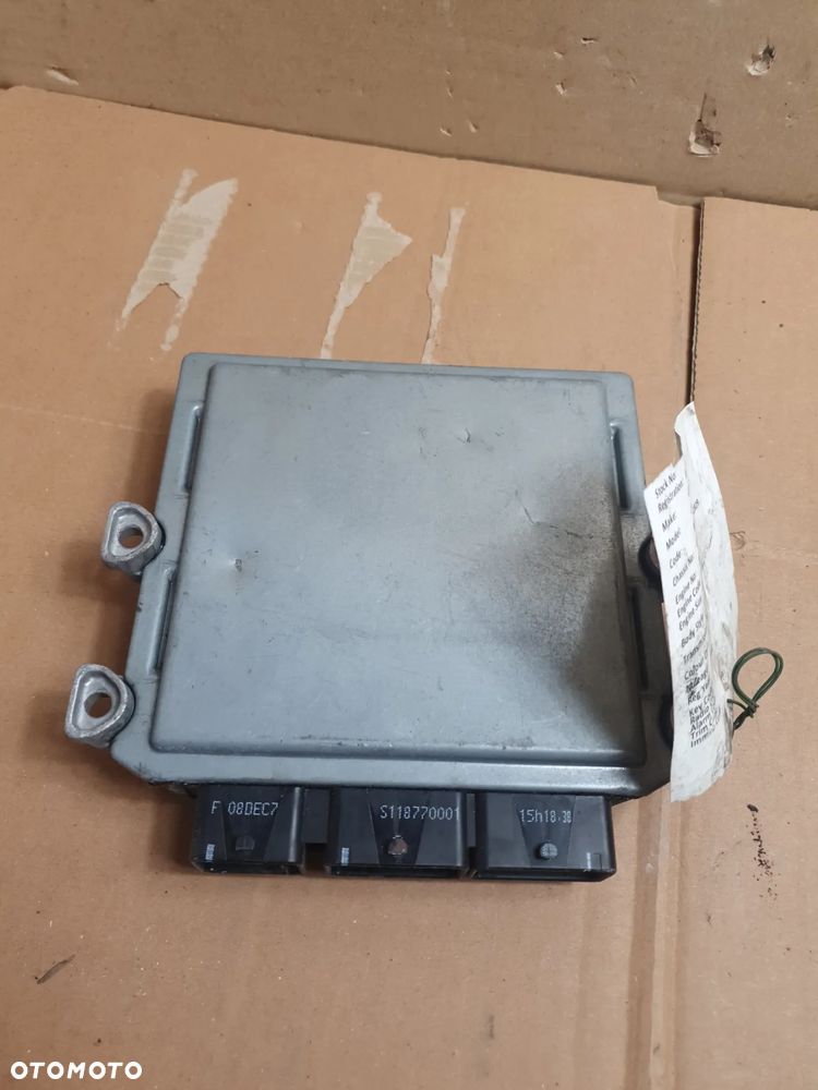 } KOMPUTER ECU PEUGEOT 5WS40615C-T 9665100380 9661642180 - 3