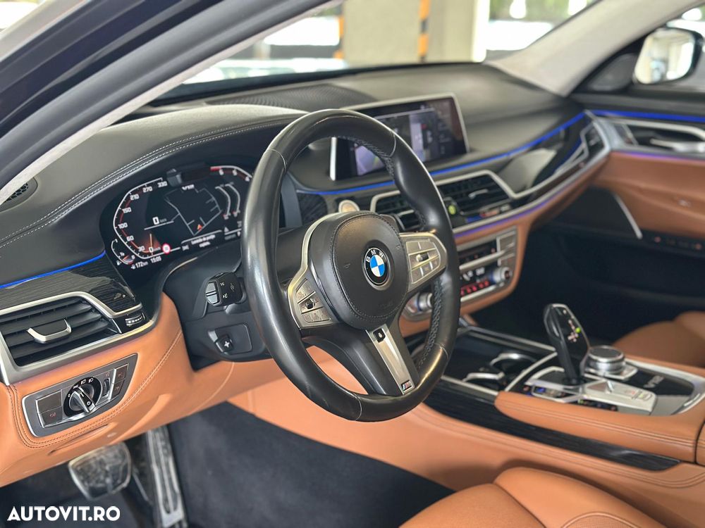 BMW M7 - 11