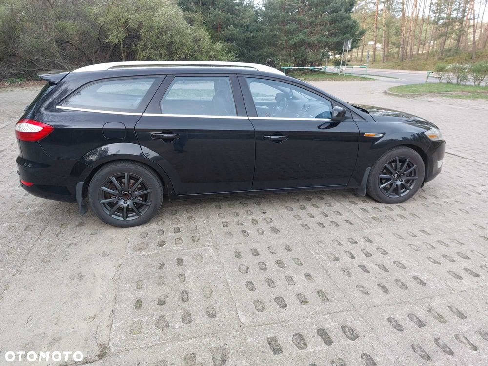 Ford Mondeo - 8