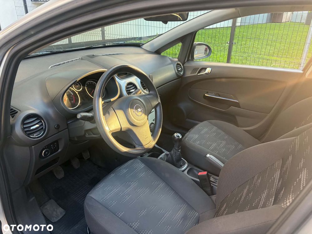 Opel Corsa 1.3 CDTI Essentia - 8