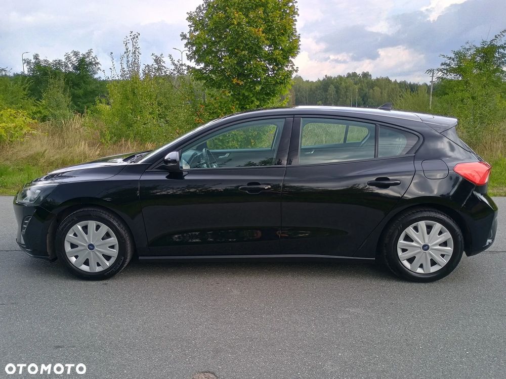 Ford Focus 1.0 EcoBoost Trend Edition - 6