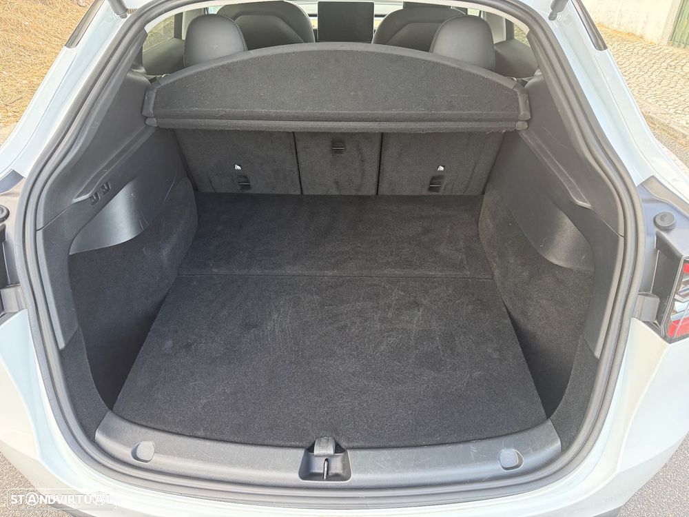 Tesla Model Y Tração Traseira - 11