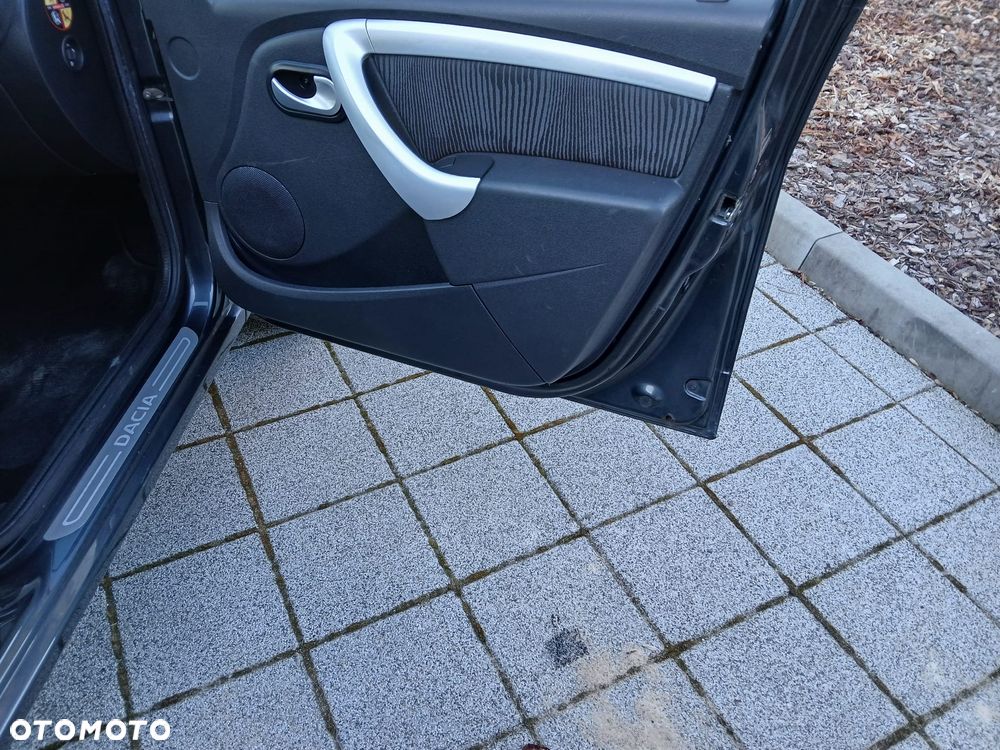 Dacia Sandero - 3