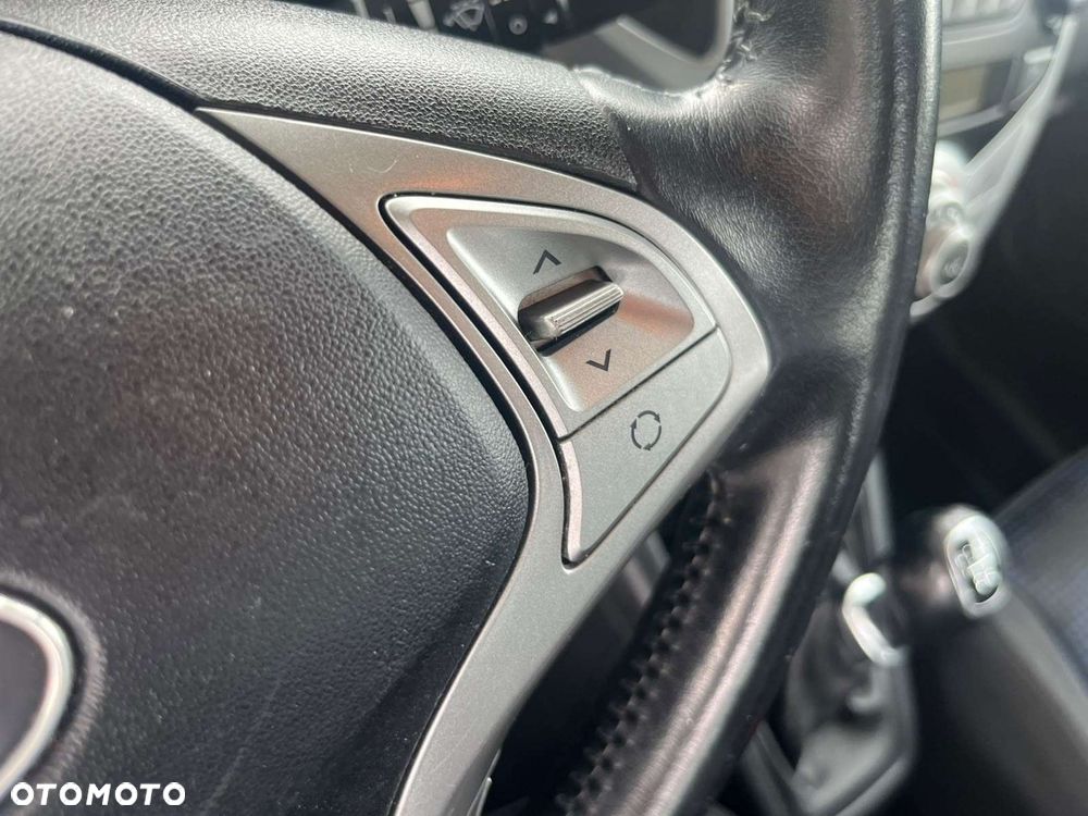 Hyundai ix20 1.4 blue Comfort - 14