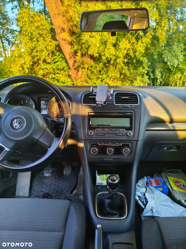 Volkswagen Golf - 9