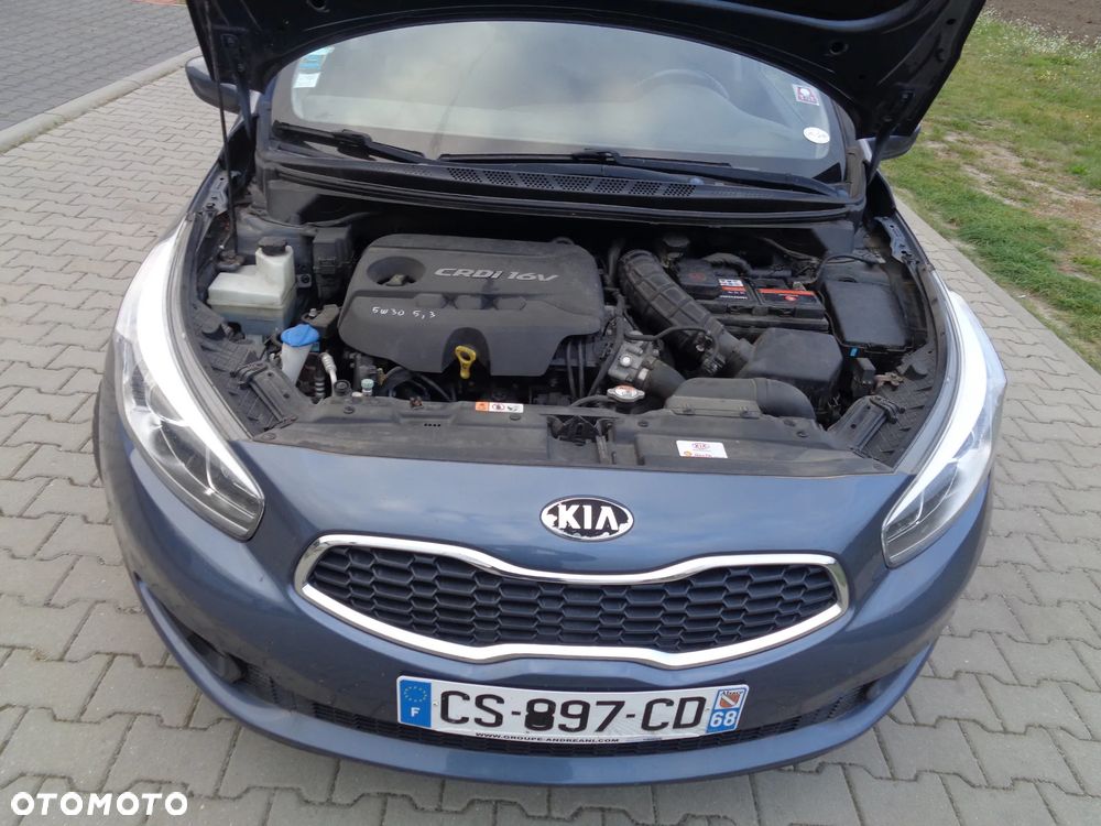 Kia Ceed Cee'd 1.6 CRDi M - 9