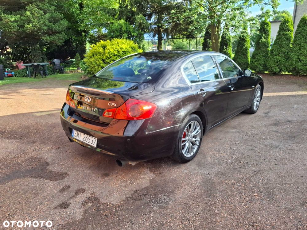 Infiniti G - 3