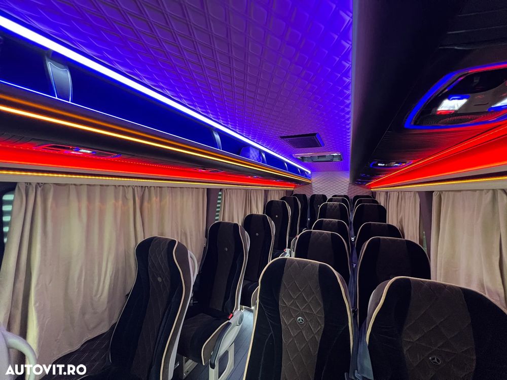 Mercedes-Benz Sprinter 517 CDI - Microbuz 19+1+1 - Cala adancita - 16