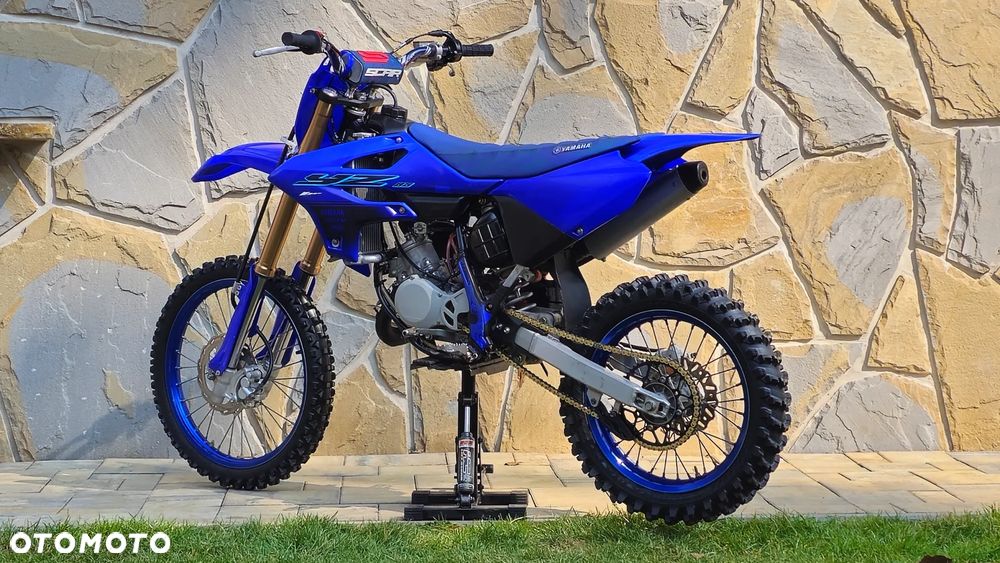 Yamaha YZ - 2