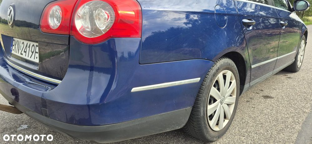 Volkswagen Passat - 16