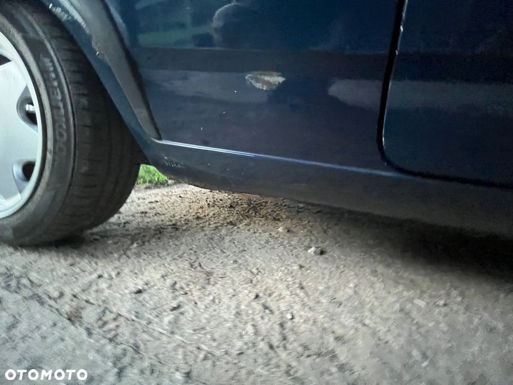 Volkswagen Polo - 24