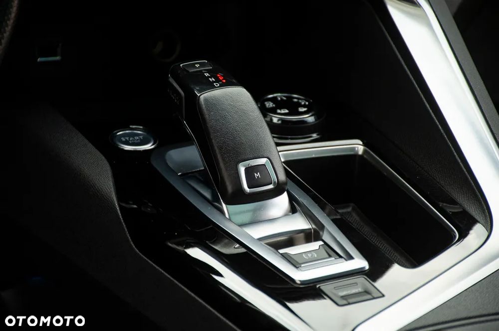 Peugeot 3008 - 18