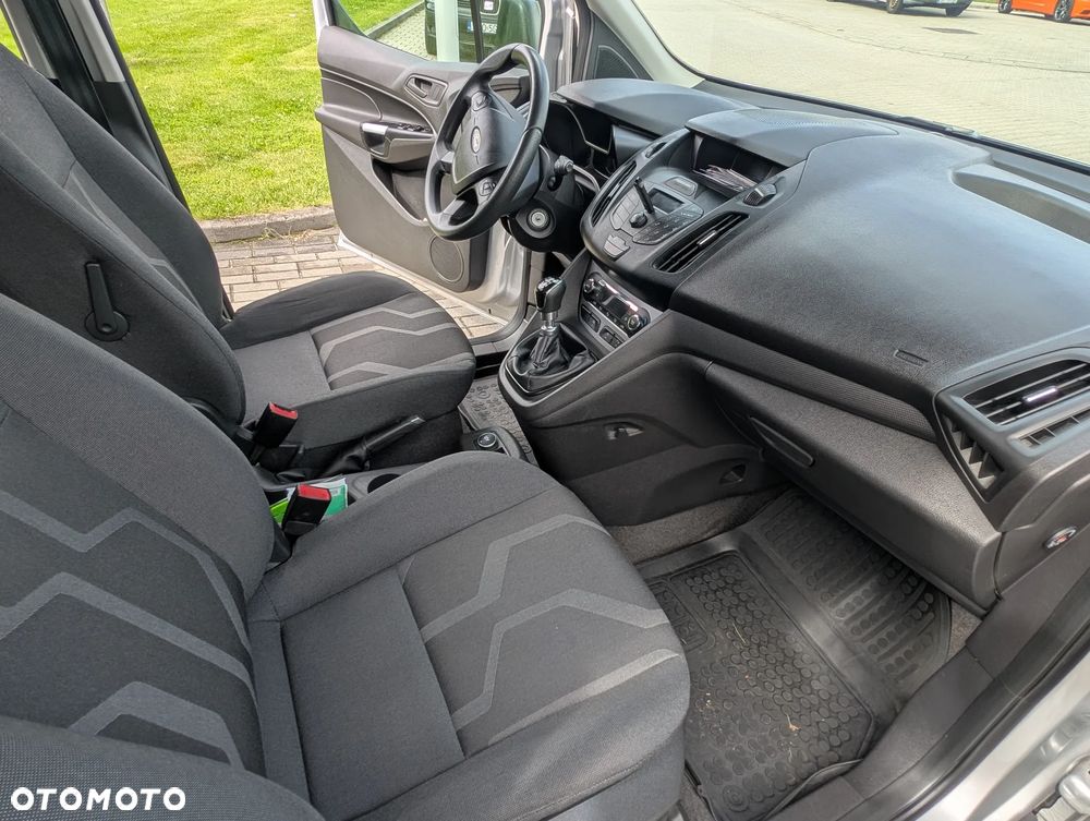 Ford Tourneo Connect 1.5 TDCi Trend - 19