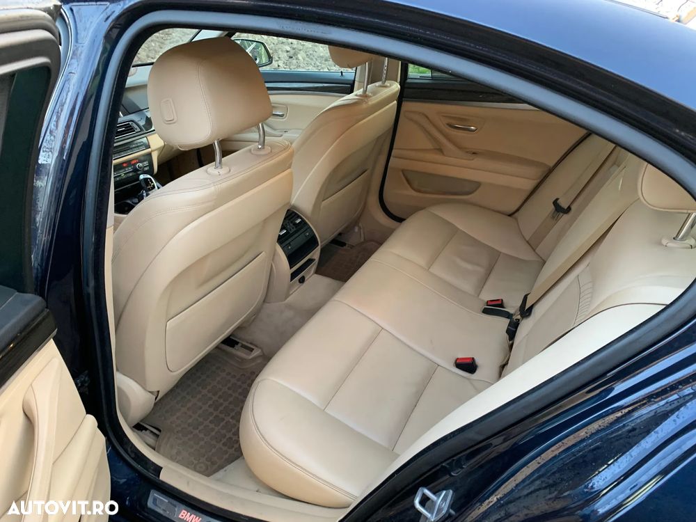 BMW Seria 5 520d xDrive Aut. Luxury Line - 13