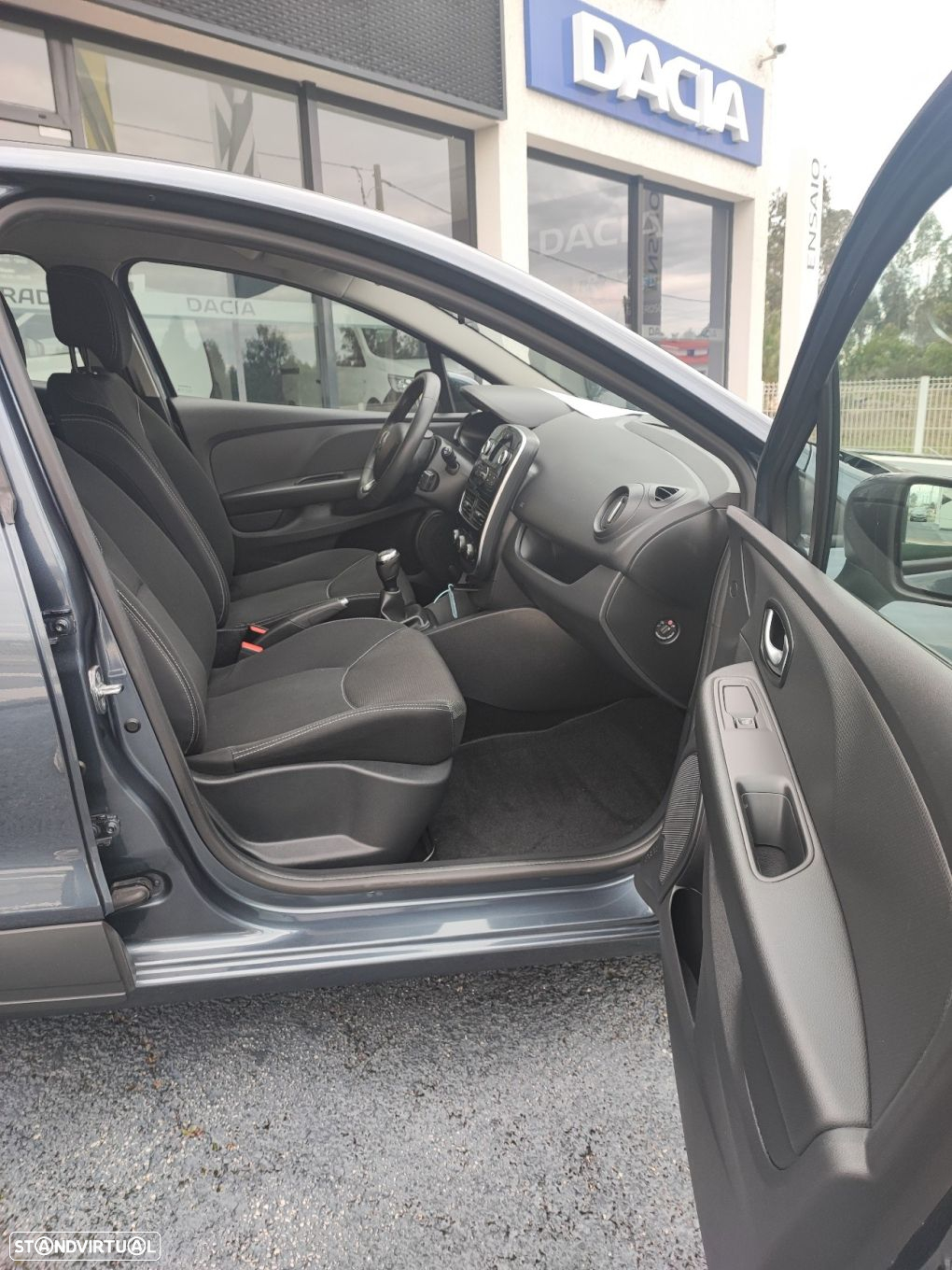 Renault Clio 1.5 dCi Zen - 17