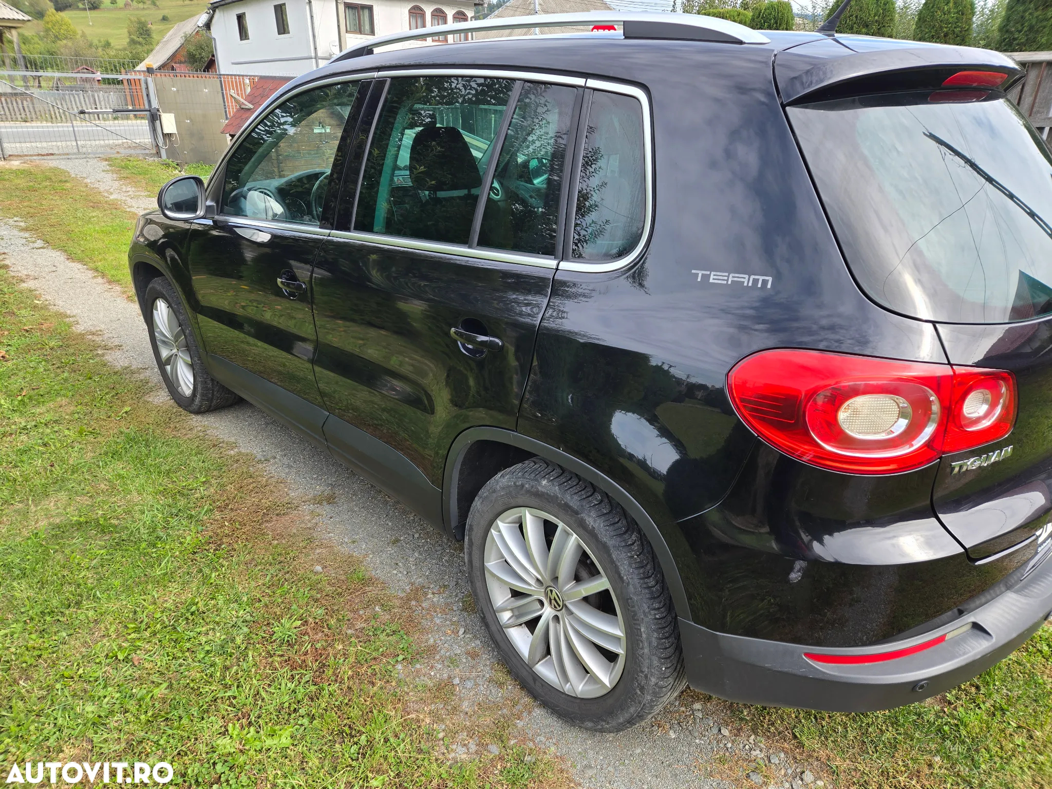 Volkswagen Tiguan 2.0 TDI DPF 4Motion Team - 2