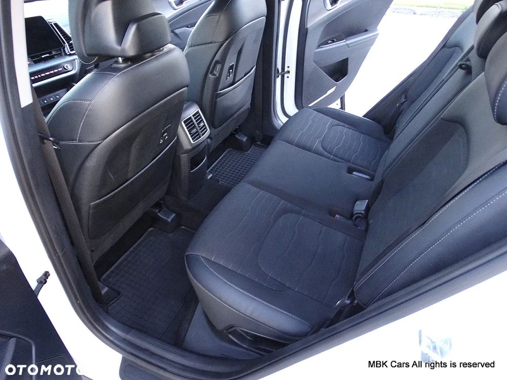 Kia Sportage 1.6 T-GDI Anniversary 2WD - 30