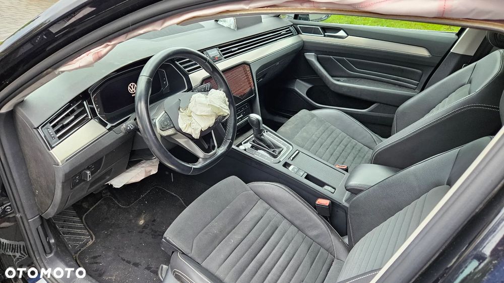 Volkswagen Passat 2.0 TDI SCR DSG Business - 20