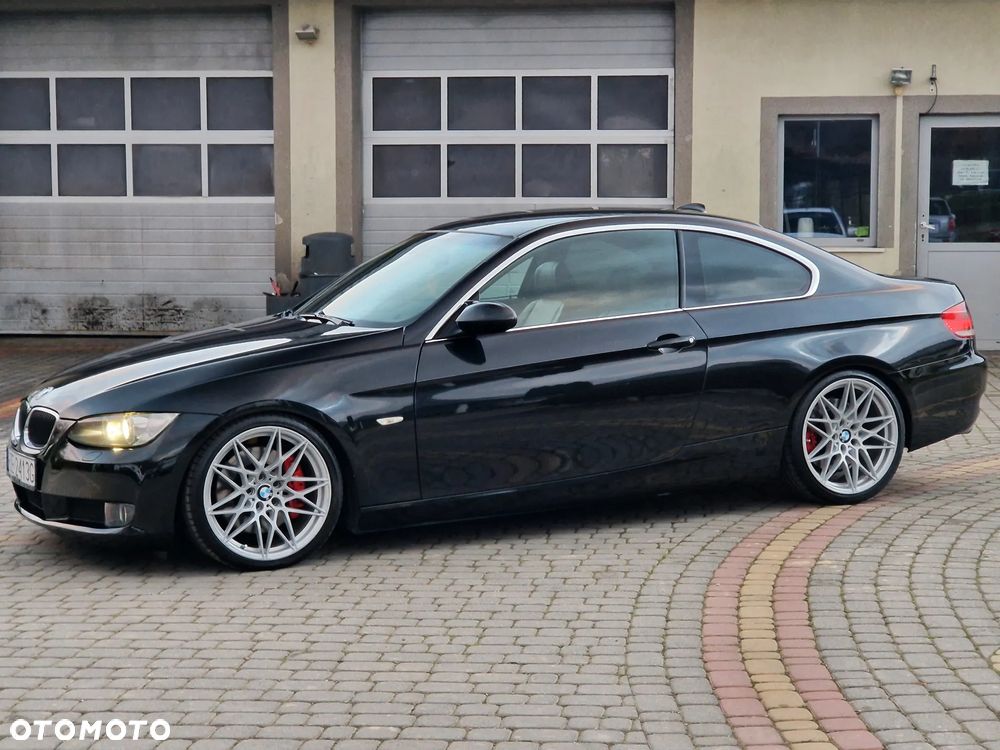 BMW Seria 3 330d - 8