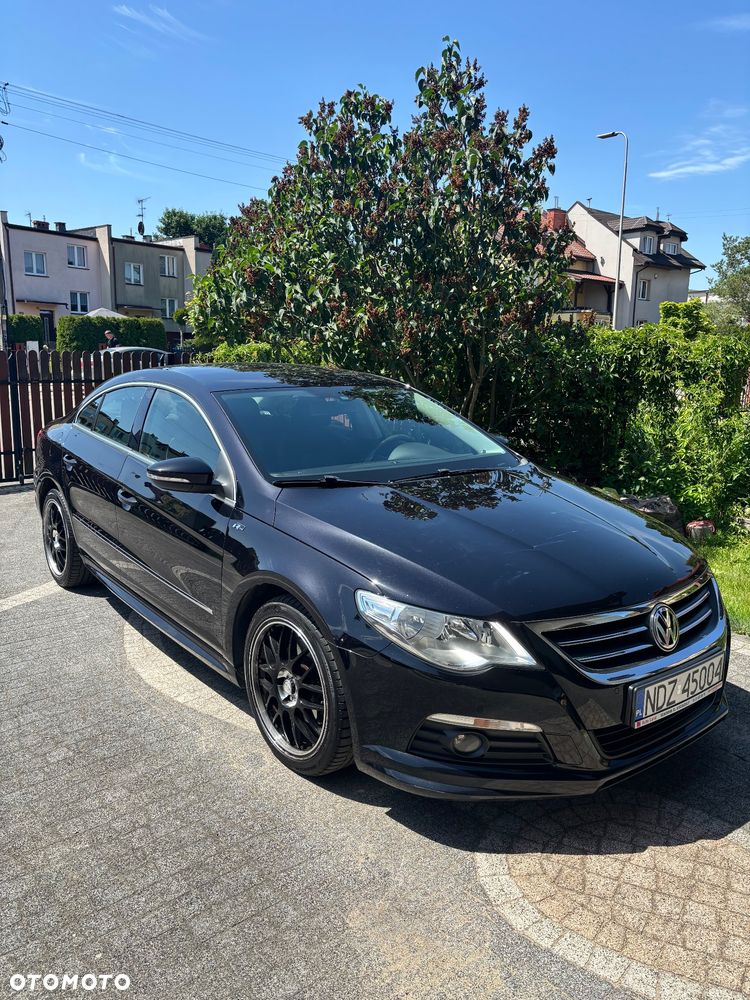 Volkswagen Passat 2.0 TDI Highline R-Style - 1