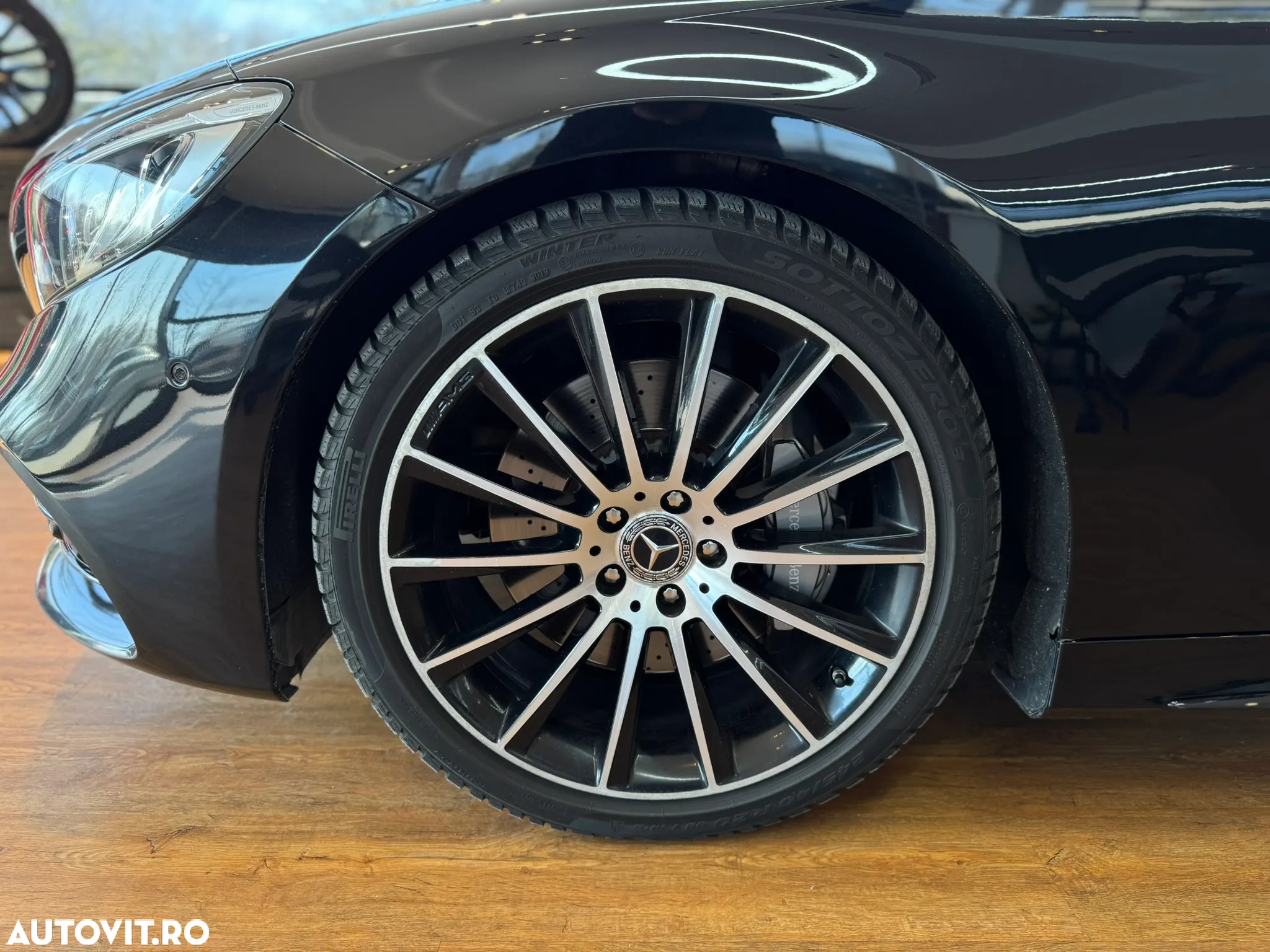 Mercedes-Benz S 560 Coupe Aut - 25